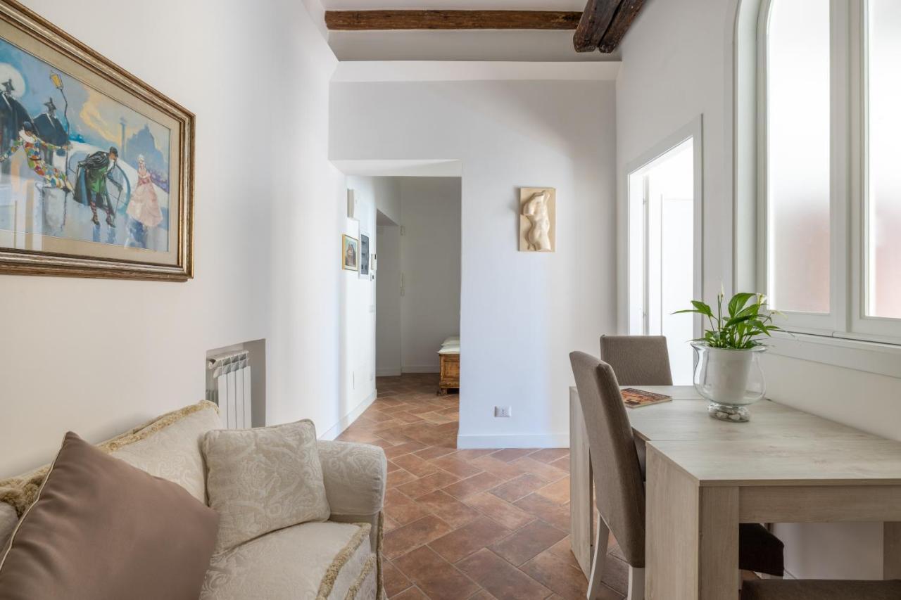 Pantheon House By Varental * Rome