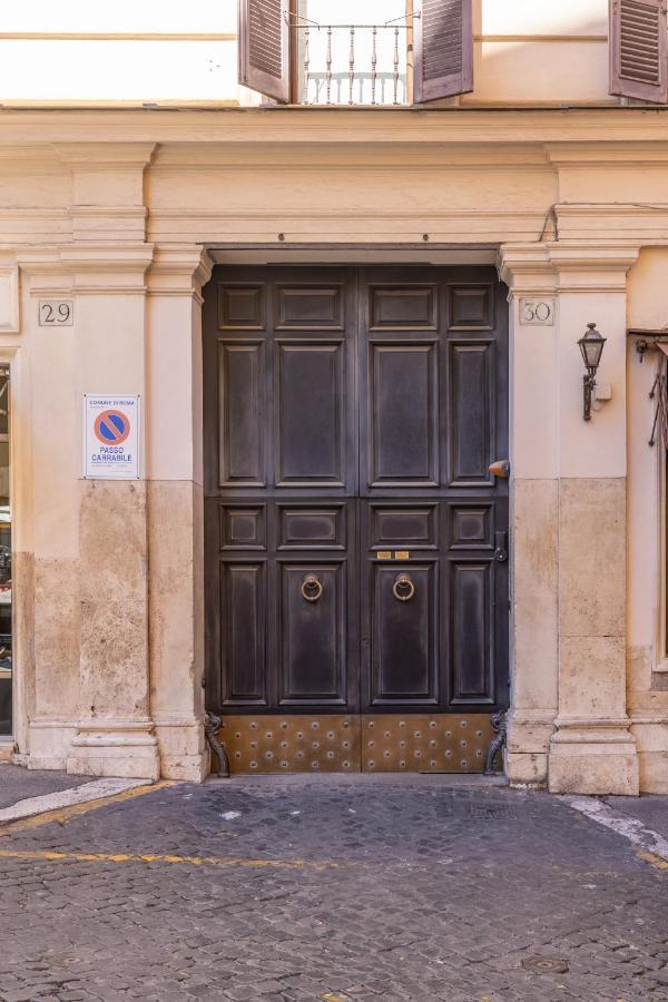 Pantheon House By Varental * Rome